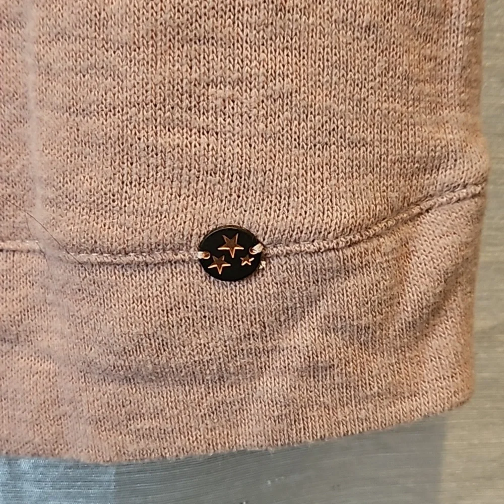 William Rast Top - Picture 5 of 16